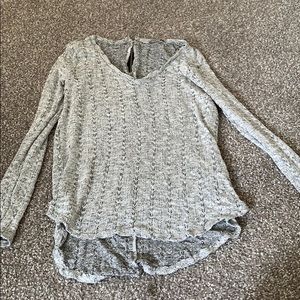 Grey long sleeve light sweater